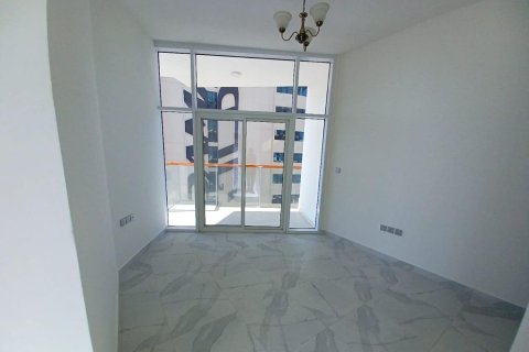 Квартира с 2 спальнями в Бизнес-Бэй, ОАЭ №223429 8