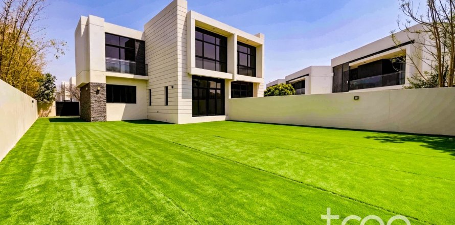 4 bedrooms Townhouse in DAMAC Hills (Akoya by DAMAC), UAE No. 220782