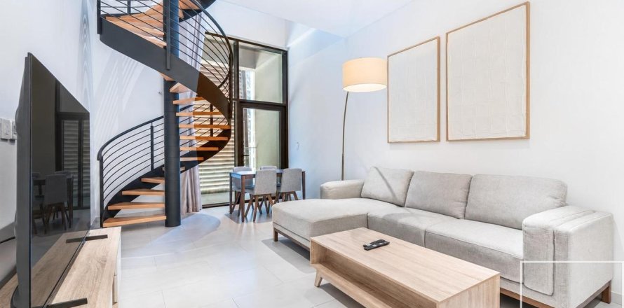 Duplex de 1 dormitorio en Marquise Square Tower, UAE No. 213975