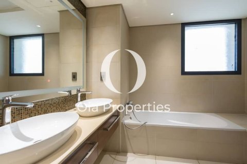 5 bedrooms Villa on the Yas Island, UAE No. 114979 4