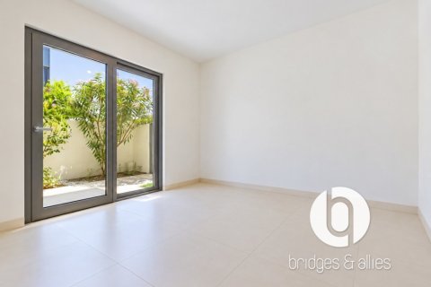 Вилла с 4 спальнями в Tilal Al Ghaf, ОАЭ №224355 9