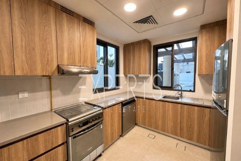 Townhouse de 3 dormitorios en Khalifa City, UAE No. 224222 9