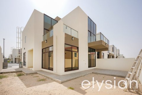 Villa de 4 chambres à District 11, UAE No. 64691 21