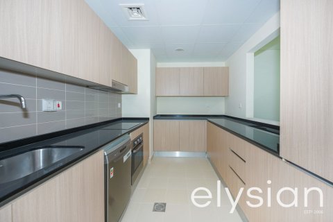 Villa de 4 chambres à District 11, UAE No. 64691 8