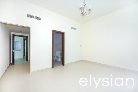 Villa de 4 chambres à District 11, UAE No. 64691 14