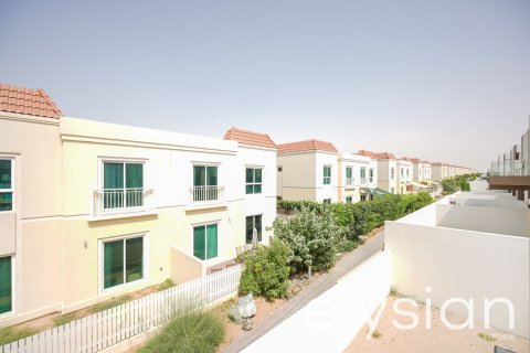 Villa de 4 chambres à District 11, UAE No. 64691 19