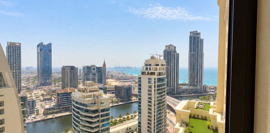 3 bedrooms Apartment in Dubai, UAE No. 213254