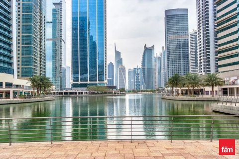 102m² Office in Dubai, UAE No. 216083 3