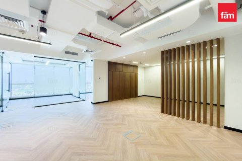 102m² Office in Dubai, UAE No. 216083 6