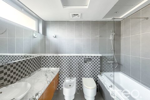 Villa de 4 chambres à Legacy, UAE No. 222760 5