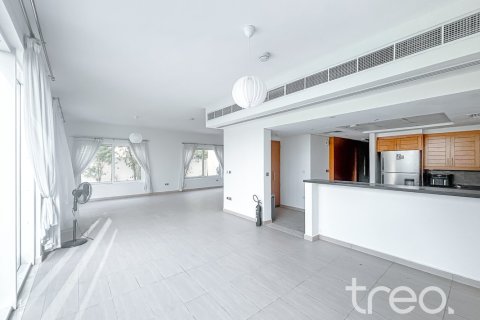 Villa de 4 chambres à Legacy, UAE No. 222760 14