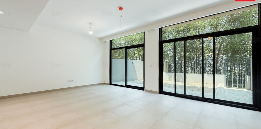Townhouse de 3 chambres à Dubai, UAE No. 219998