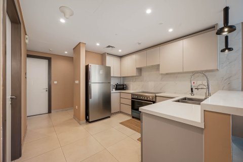 Квартира с 3 спальнями в Zabeel, ОАЭ №221600 6