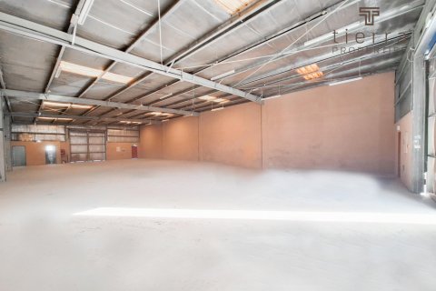 371.6مربع، مستودع في Al Qusais Industrial Area, الإمارات العربية المتحدة رقم 47598 6