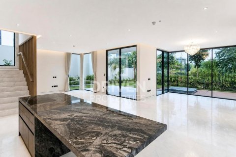 Villa de 5 dormitorios en Harmony, UAE No. 218611