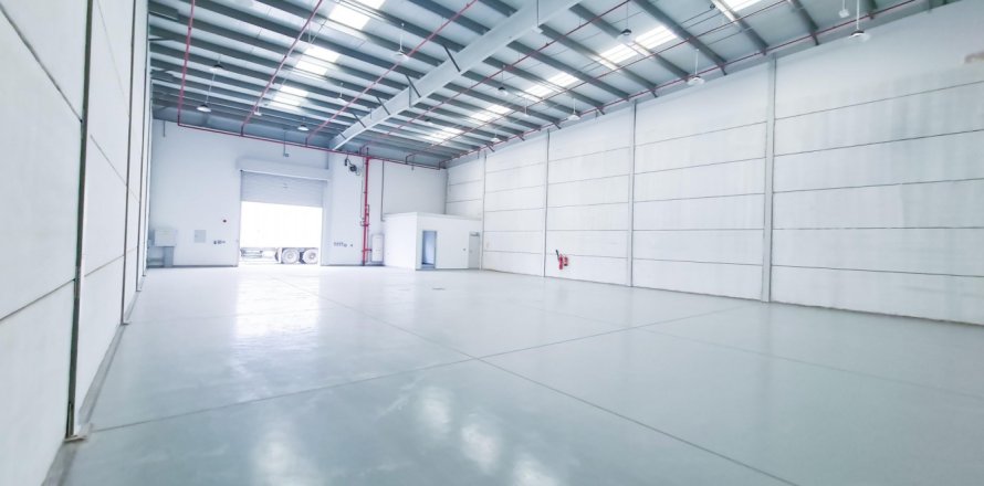 Warehouse de 400m² à RAK FTZ, UAE No. 24427