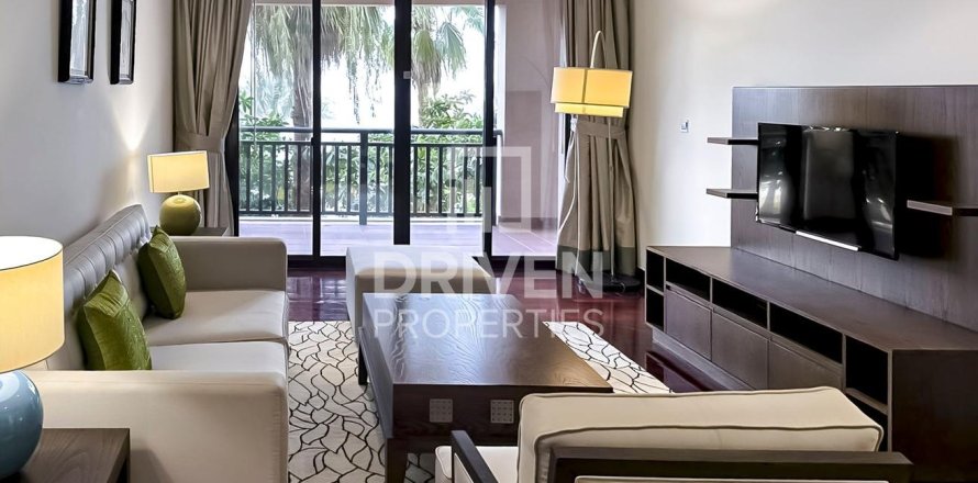 2 bedrooms Apartment in The Crescent, UAE No. 211323