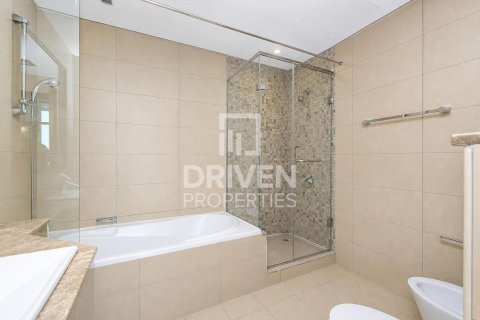 2 bedrooms Apartment in DIFC, UAE No. 212705 16