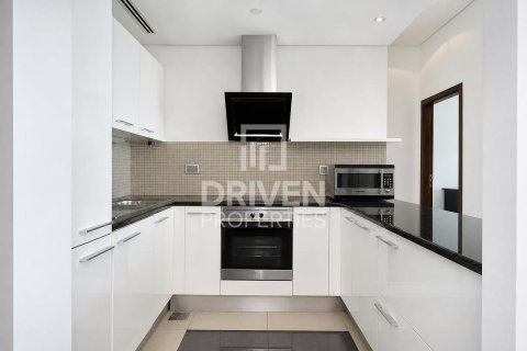 2 bedrooms Apartment in DIFC, UAE No. 212705 5