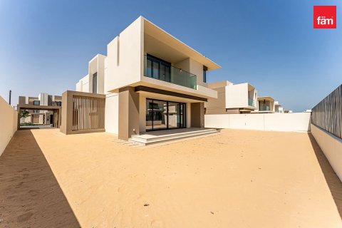 Villa de 4 dormitorios en Jebel Ali, UAE No. 223864 9