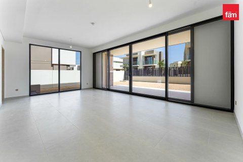 Villa de 4 dormitorios en Jebel Ali, UAE No. 223864 11