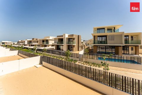Villa de 4 dormitorios en Jebel Ali, UAE No. 223864 5