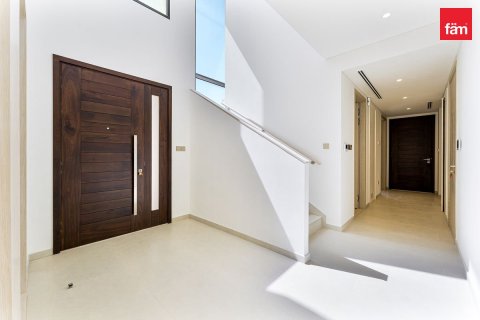 Villa de 4 dormitorios en Jebel Ali, UAE No. 223864 7