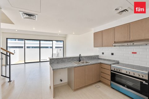 4 bedrooms Townhouse in Dubai, UAE No. 207711