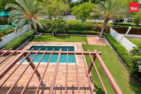 Villa de 4 chambres à Dubai, UAE No. 215643 25