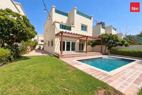 Villa de 4 chambres à Dubai, UAE No. 215643 22
