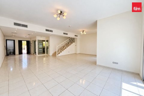 Villa de 4 chambres à Dubai, UAE No. 215643 3