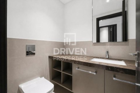 3 bedrooms Apartment in BLVD Heights, UAE No. 215200 11