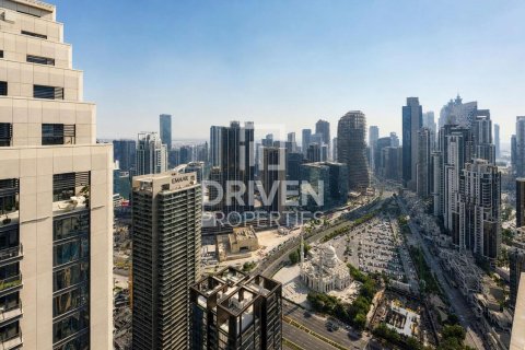 3 bedrooms Apartment in BLVD Heights, UAE No. 215200 16