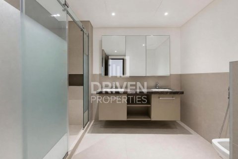 3 bedrooms Apartment in BLVD Heights, UAE No. 215200 14