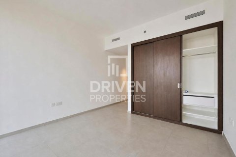 3 bedrooms Apartment in BLVD Heights, UAE No. 215200 6