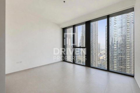 3 bedrooms Apartment in BLVD Heights, UAE No. 215200 3