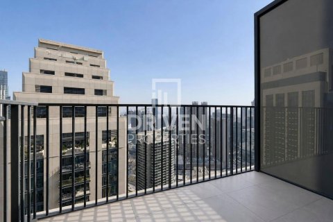 3 bedrooms Apartment in BLVD Heights, UAE No. 215200 15