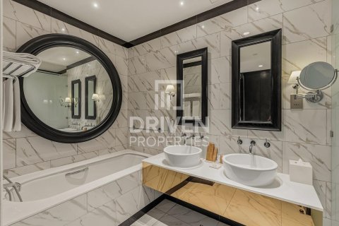 2 bedrooms Apartment in Business Bay, UAE No. 212638 11