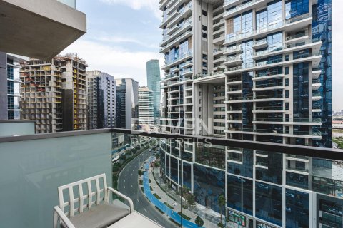 2 bedrooms Apartment in Business Bay, UAE No. 212638 13