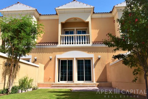 1 bedroom Townhouse in Jumeirah Village Triangle, UAE No. 5426