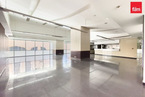 240.2m² Shop in Dubai, UAE No. 213355