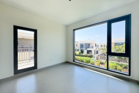 4 bedrooms Townhouse in Maple 2, UAE No. 213028 11