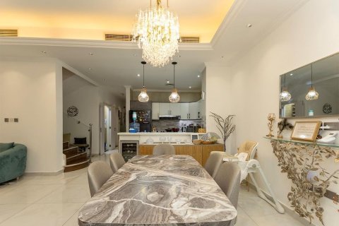 Townhouse de 4 dormitorios en Al Furjan, UAE No. 215335 4