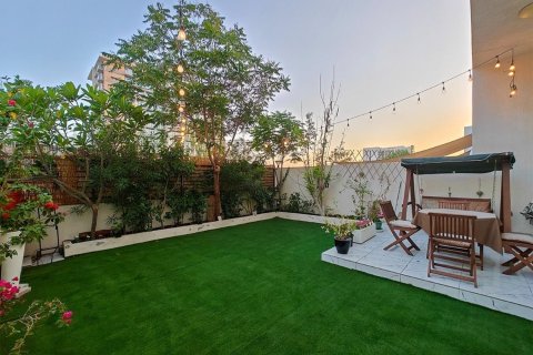 Townhouse de 4 dormitorios en Al Furjan, UAE No. 215335 11