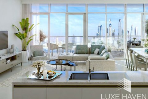 Квартира с 3 спальнями в EMAAR Beachfront, ОАЭ №8835