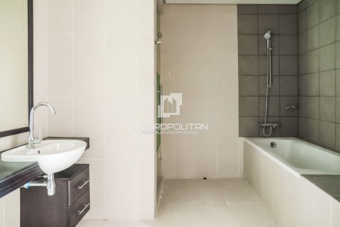 Apartment de 3 dormitorios en Palm Jumeirah, UAE No. 129528 21