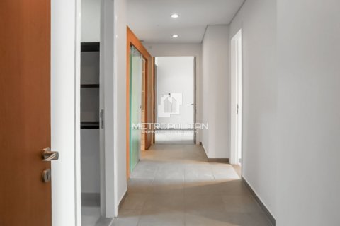 Apartment de 3 dormitorios en Palm Jumeirah, UAE No. 129528 12