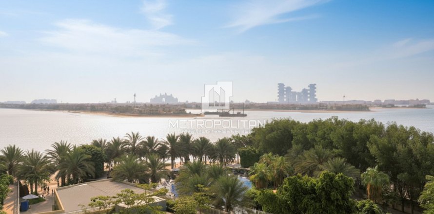Apartment de 3 dormitorios en Palm Jumeirah, UAE No. 129528