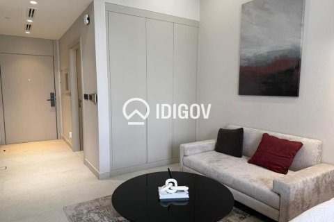 Studio Apartment in Al Satwa, UAE No. 210987 7