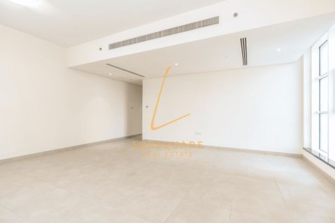 2 bedrooms Apartment in Marina Arcade Tower, UAE No. 226876 4